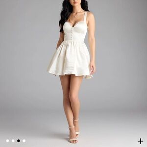 Elegant White Mini Dress